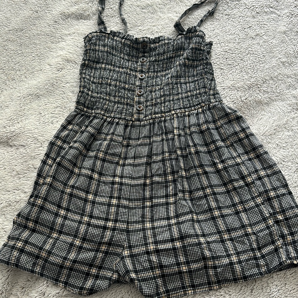 Hollister Plaid Romper Ribbed Small